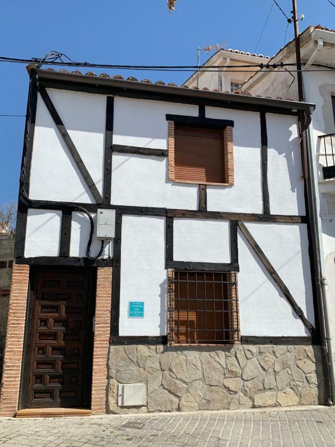 Casa Castillo Perales de Tajuna エクステリア 写真